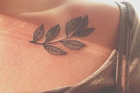 Clavicle Tattoo: 30+ Most Beautiful Collarbone Tattoo Ideas