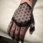 Flower Of Life Tattoo: Discover The Beauty And The Meaning With These 30 Ideas