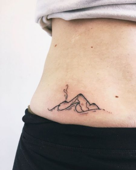 Hip Tattoos: 48 Most Beautiful and Irresistible Hip Tattoo Ideas for Women