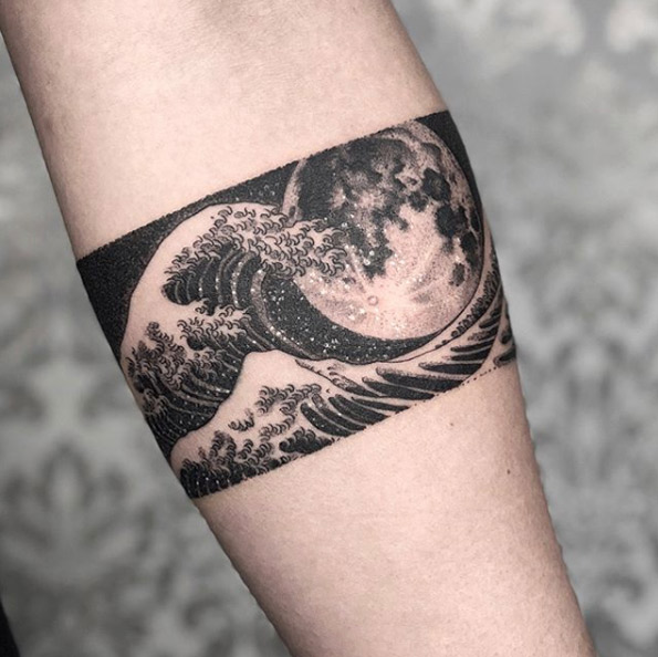 The hokusai wave armband tattoo