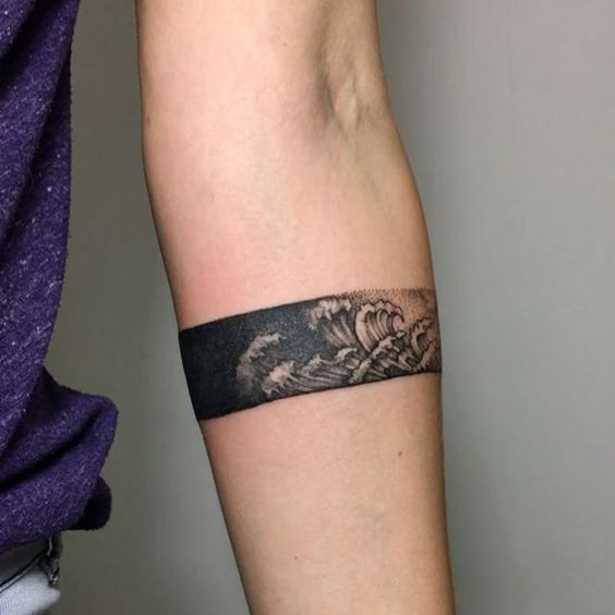 The great wave of kanagawa armband tattoo