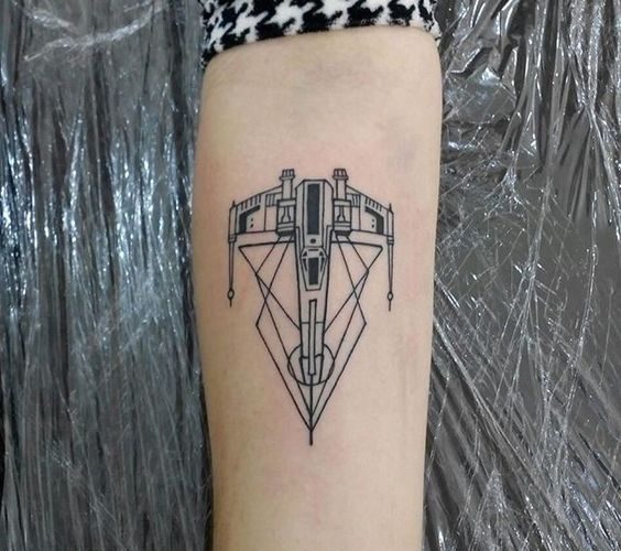Superb spaceship tattoo