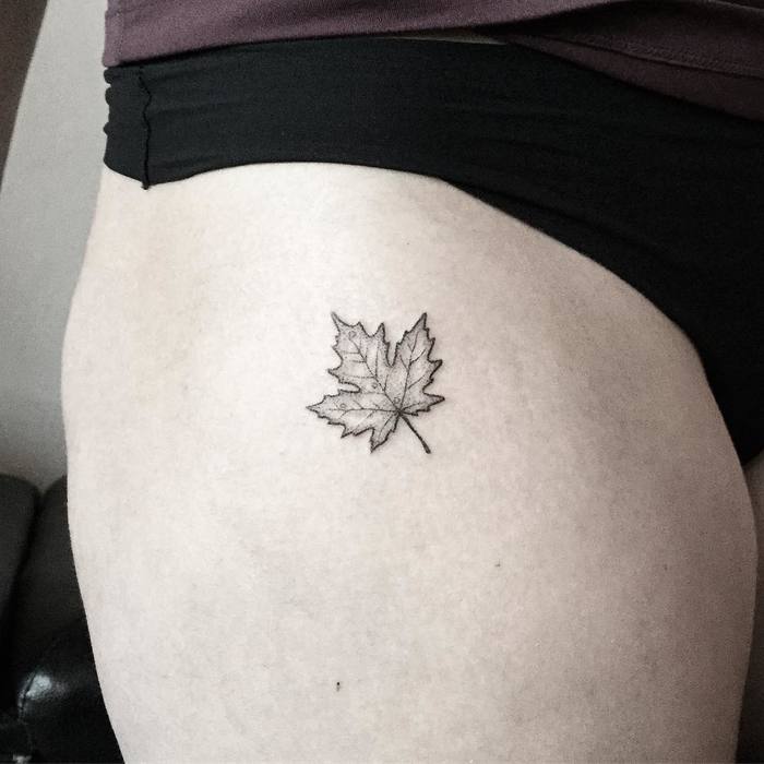 Small maple leaf on the right hip