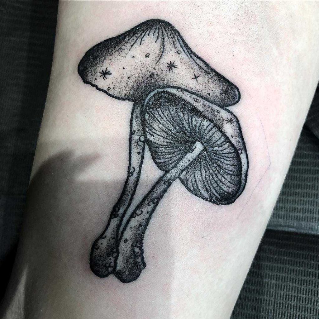 Stipple mushrooms tattoo by N. Rouillet-Thrun