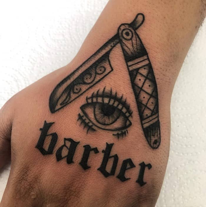 Barber ink by @gusty.tattoos